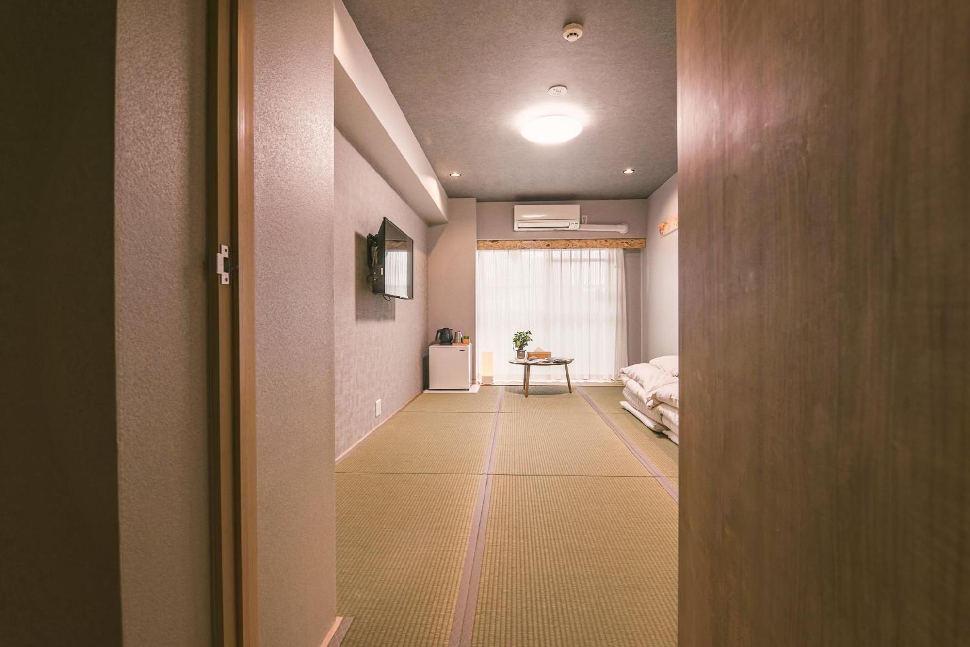 Готель Wayfarer Kyoto Shijo Екстер'єр фото